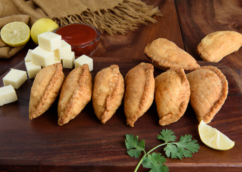 Chicken Cheese Corn Pie (Frozen)